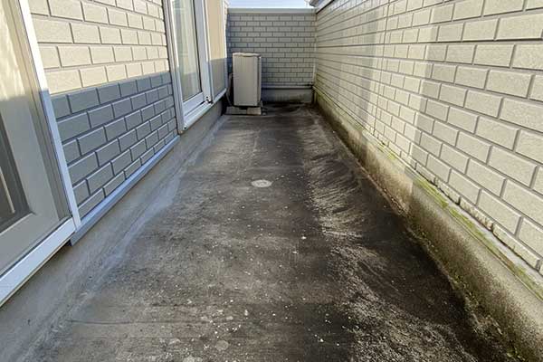 ベランダ・屋上の防水層の劣化