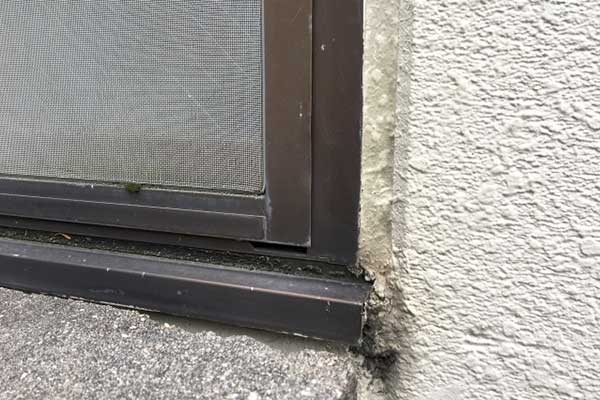 サッシ（窓枠）まわりの防水不良